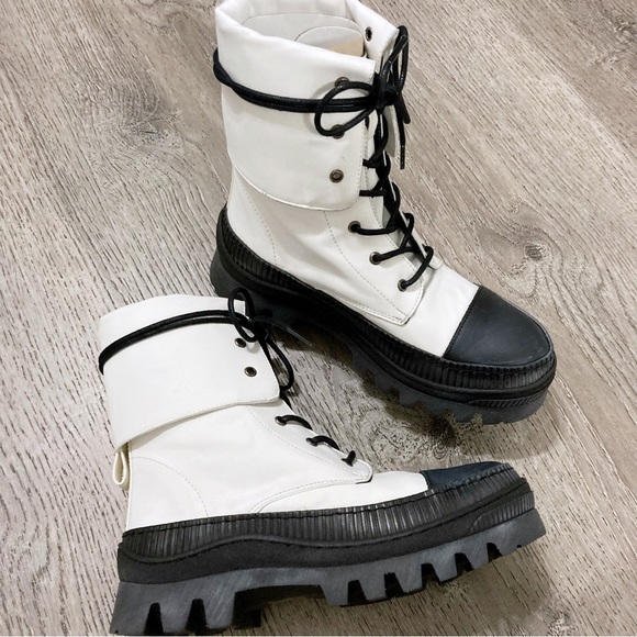 Free People Goldie Lug Sole Lace Up Combat Boots Black/White Size 36/US 6 NWT - Picture 9 of 15